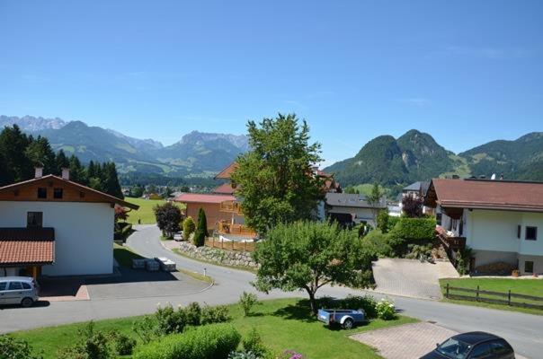Apartment Haus Lindeneck - Erika Schwentner