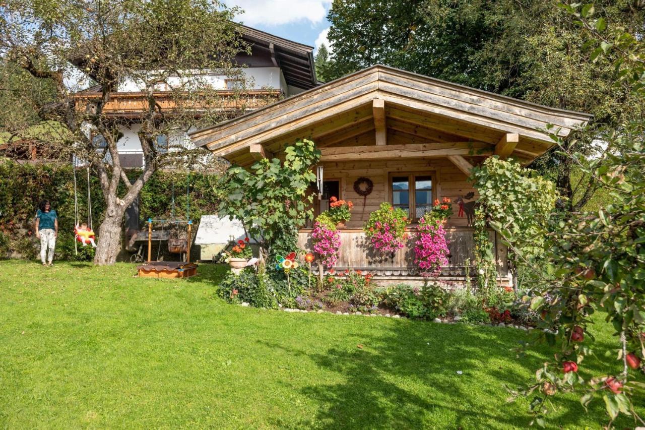 Apartment Haus Lindeneck - Erika Schwentner